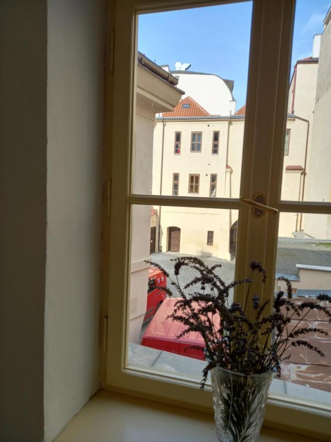 Old Town Apartment Прага Екстер'єр фото