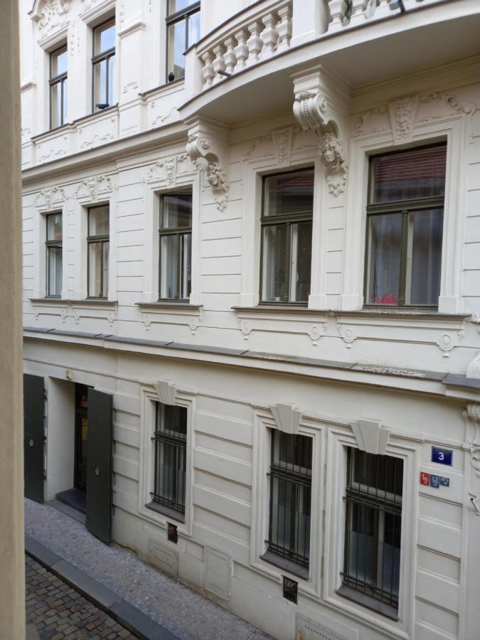 Old Town Apartment Прага Екстер'єр фото